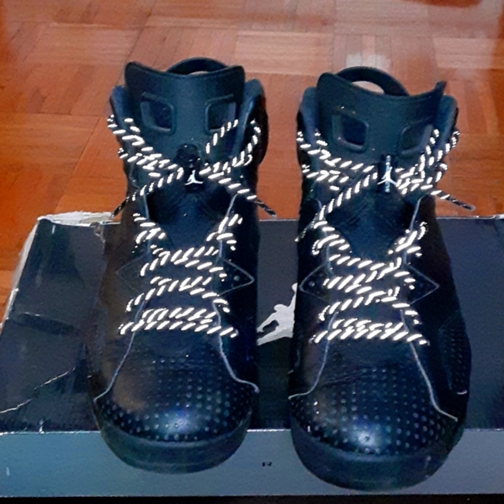 Jordan 6 Black Cats Men's Black Athletic Shoes with Reflective Laces